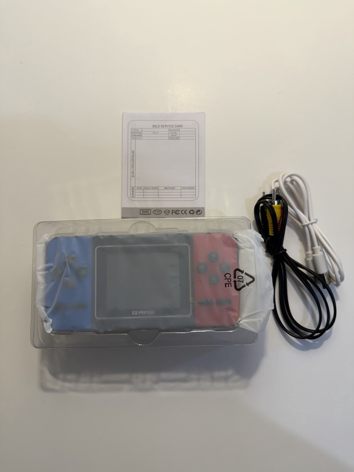 BRAND NEW IN BOX Gaming Console- 520 Games! Great For Kids!
