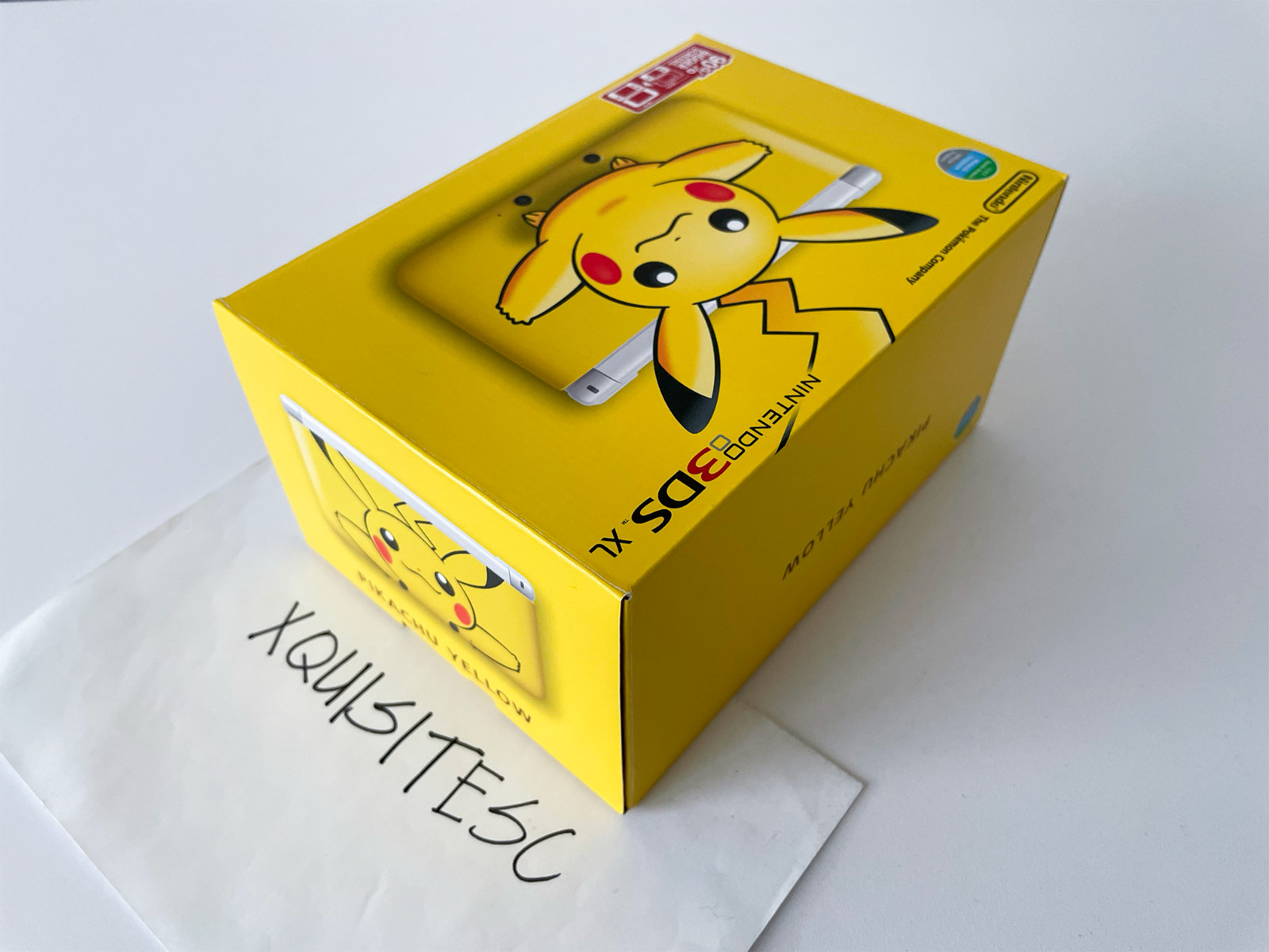 NEW SEALED Nintendo 3DS XL Pokémon Pikachu Yellow Handheld Game Console System