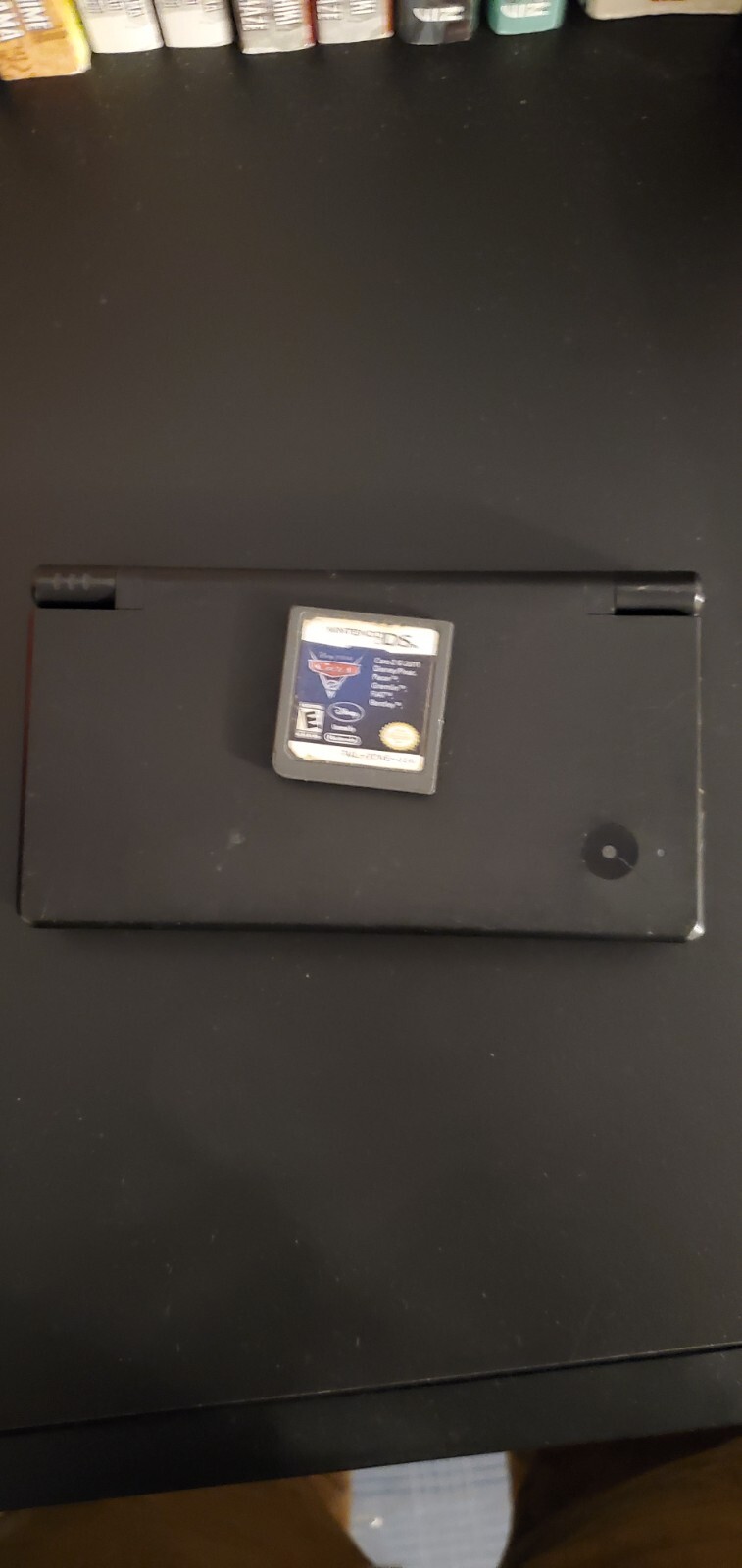 Nintendo DSi works fine. (READ DESCRIPTION) No Game. Works and plays games