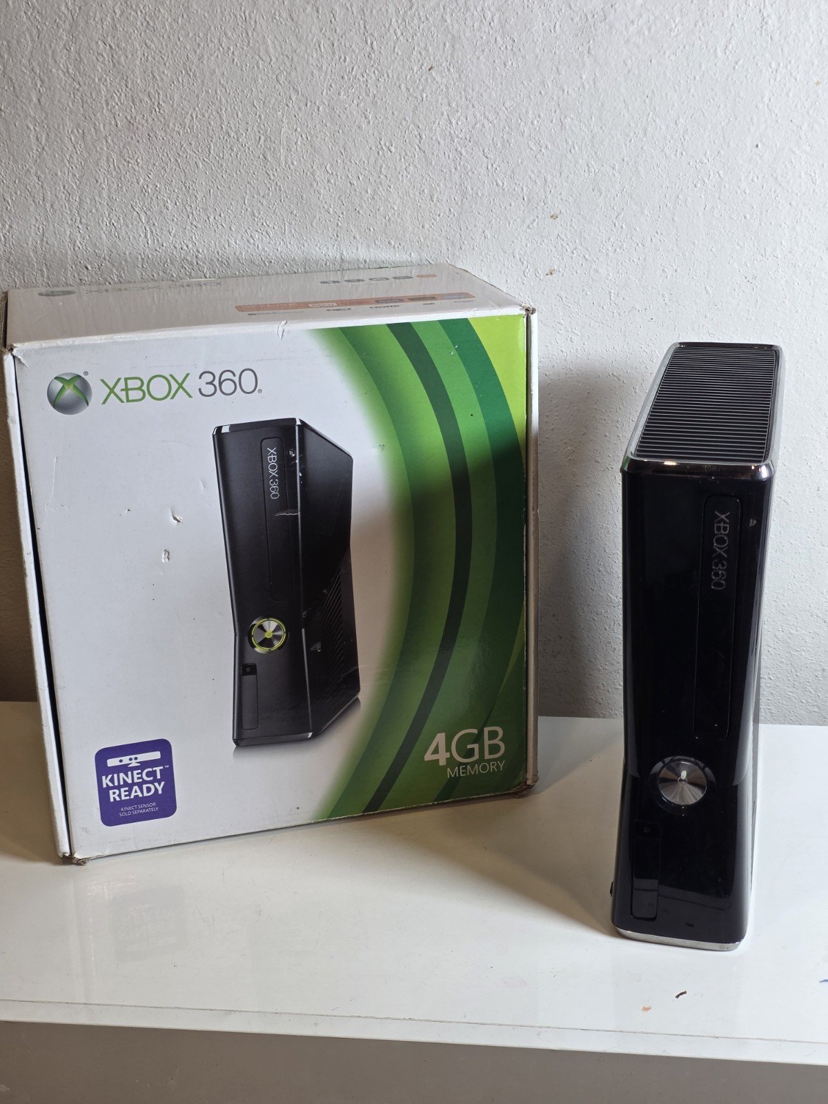 Microsoft Xbox 360 BOX SET. AS IS.