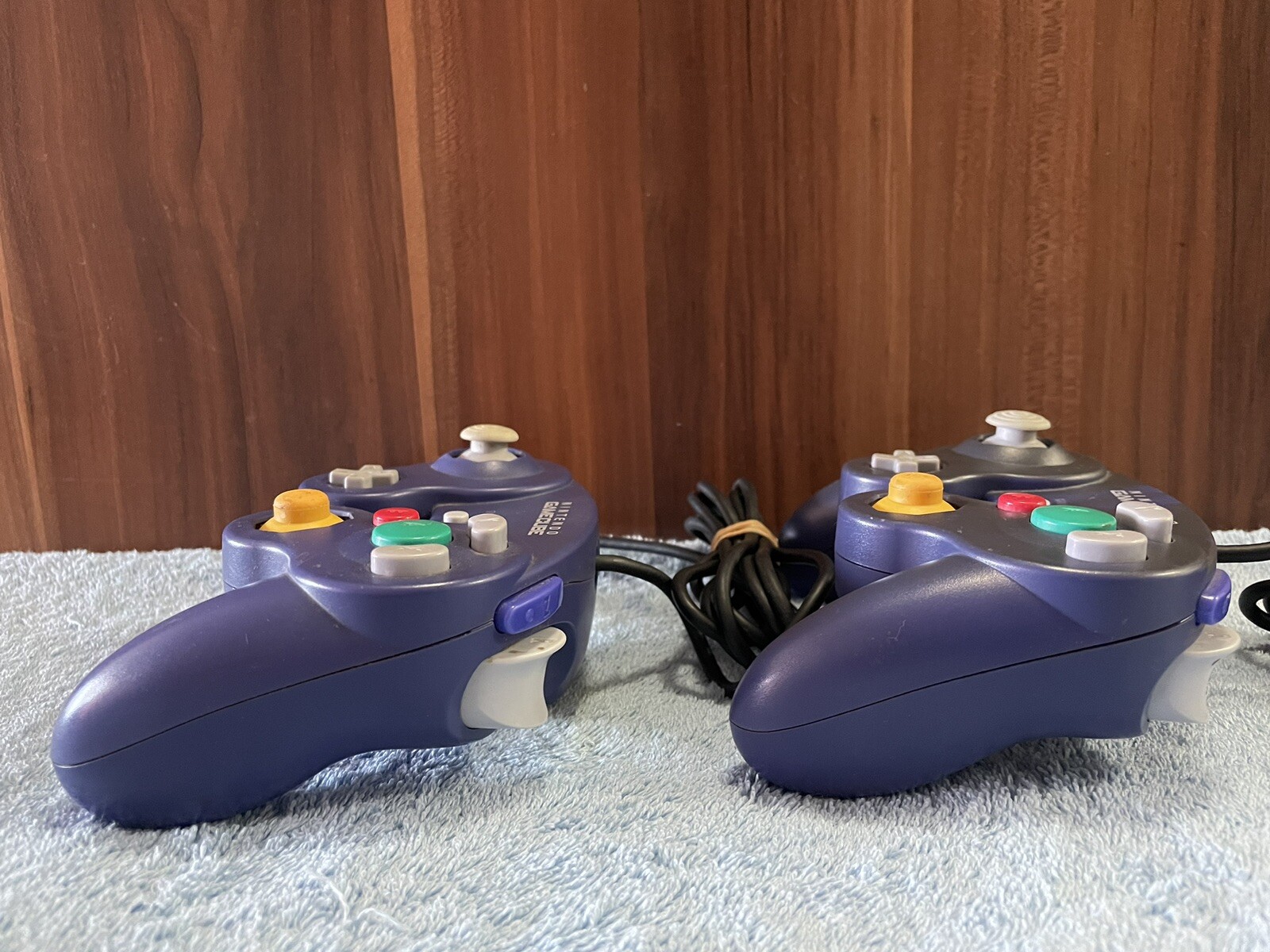 Nintendo GameCube Indigo Console Bundle DOL 001 Model w/5 Games & 2 Controllers