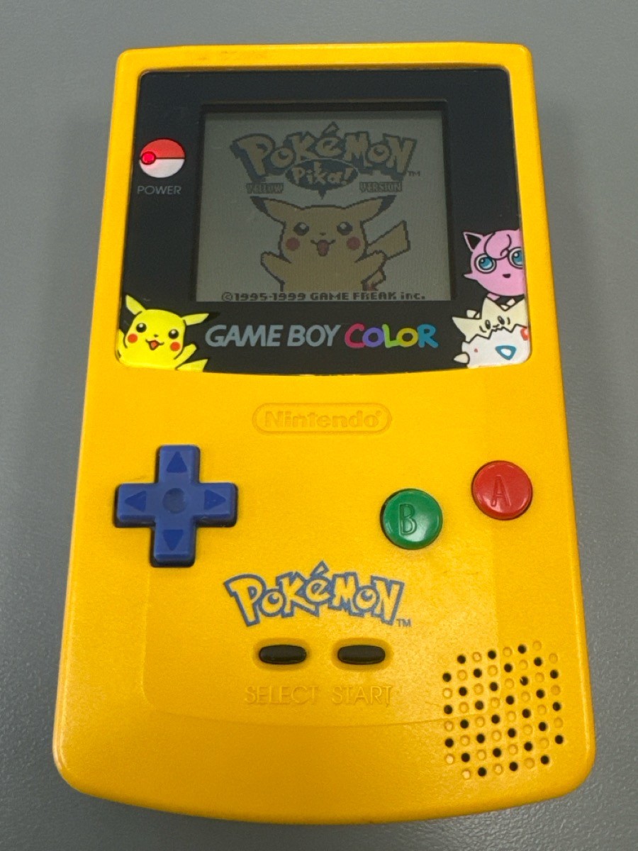 Nintendo Game Boy Color CGB-001 Console Pokemon Pikachu Special Limi (PD6016651)