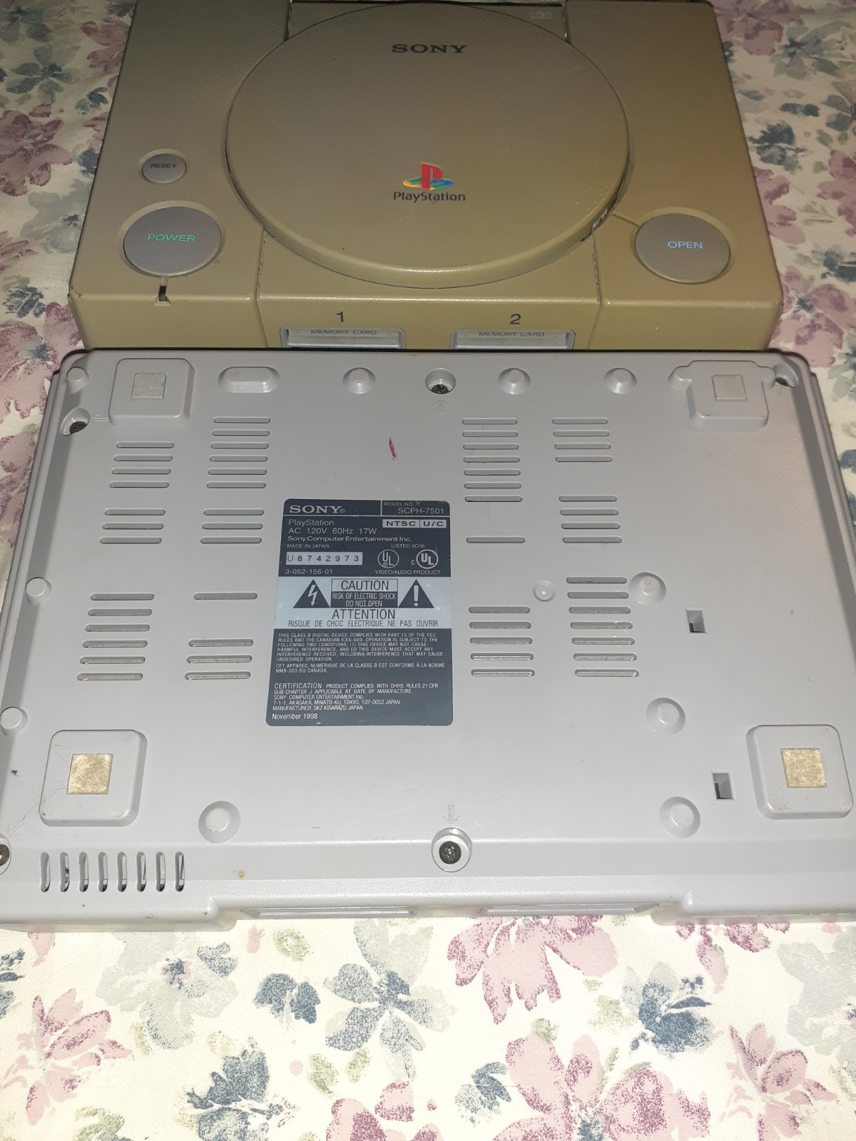 *Junk* Sony Playstation 1 PS1 Console System Only Lot 2 SCPH-7501 power-untested