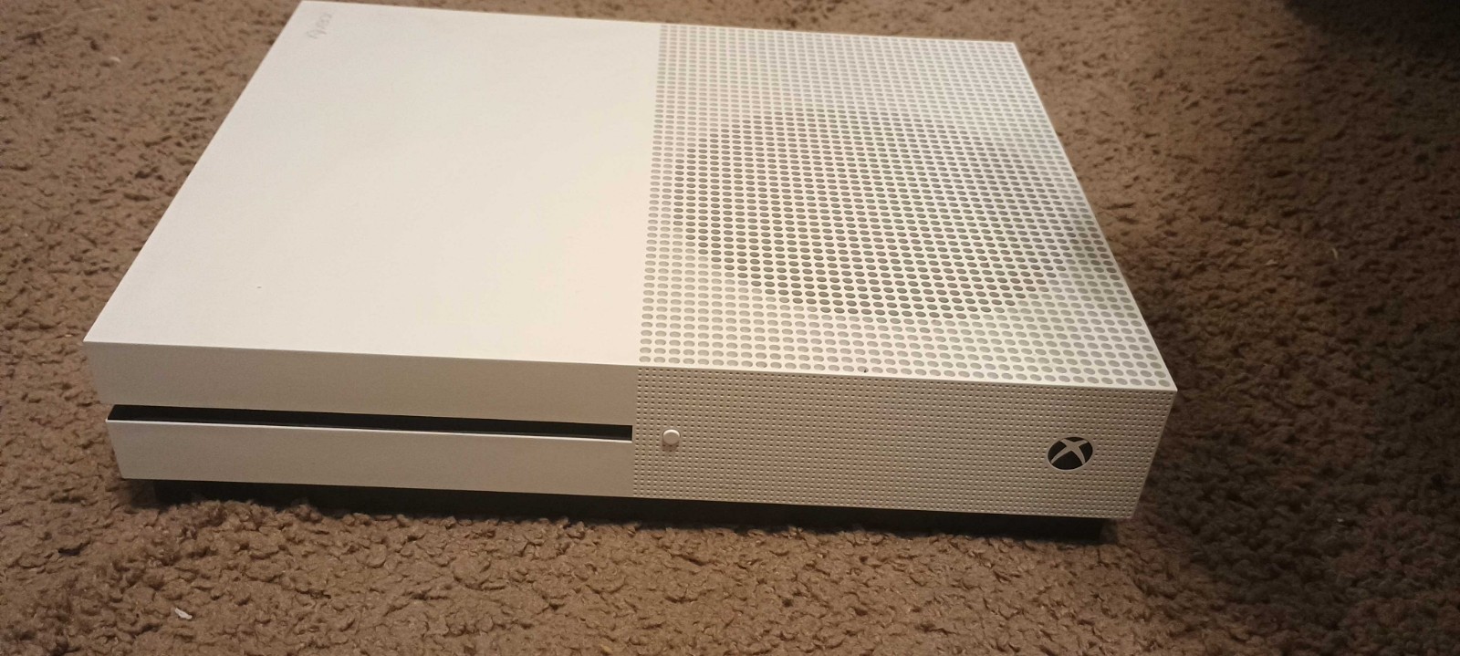 Microsoft Xbox One S 1TB Console – White (9 Game Bundle + Controller!)