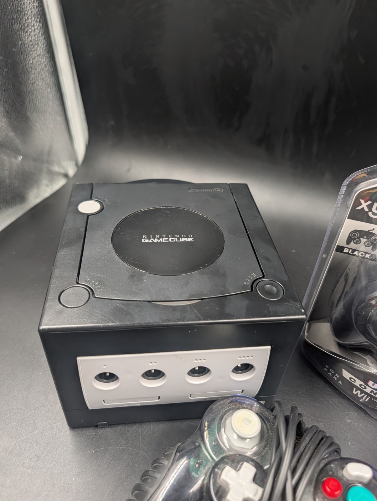 Nintendo GameCube Black Console DOL-001 Console + All Wires And 4 Controllers