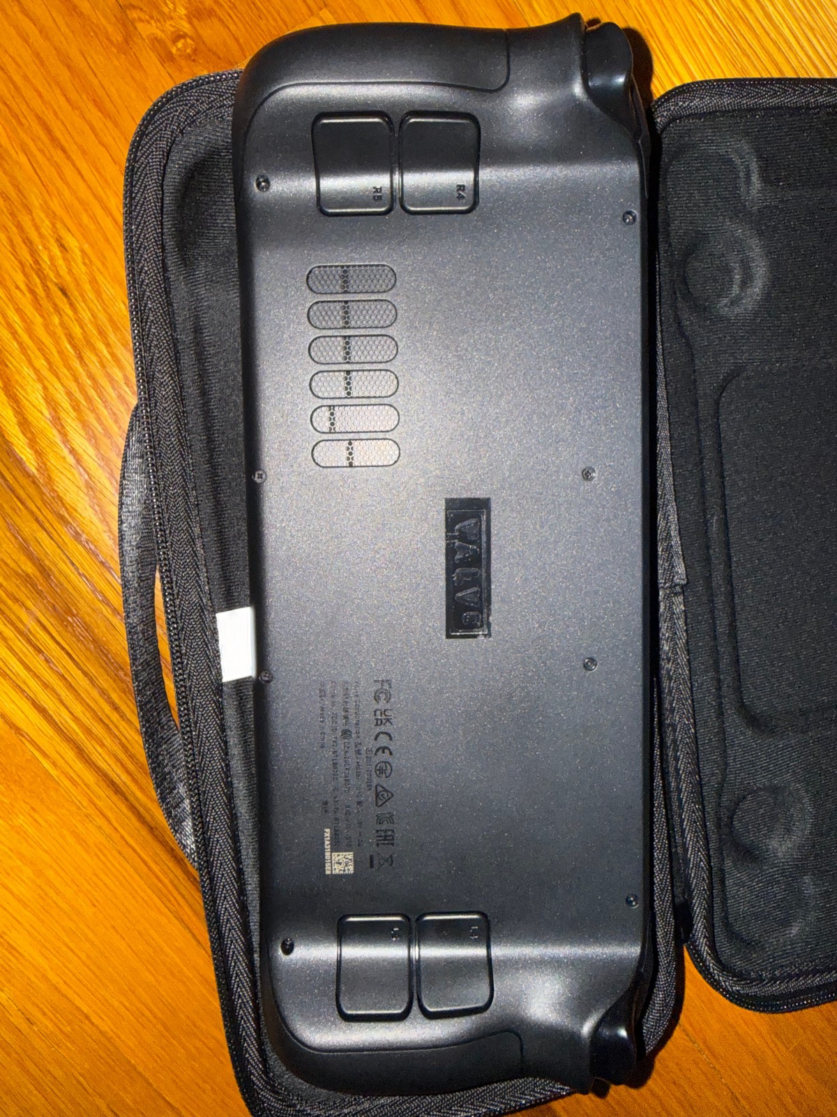 Steam Deck 64 GB LCD – Valve Certified Used