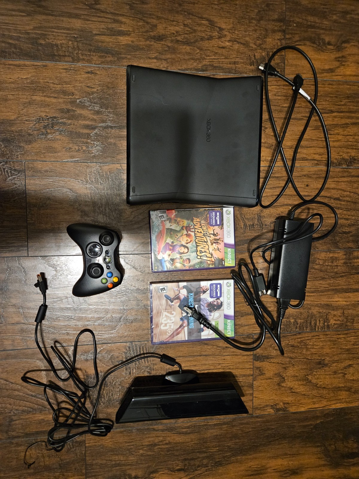 Microsoft Xbox 360 S Gaming Console and Kinect – Black 4GB