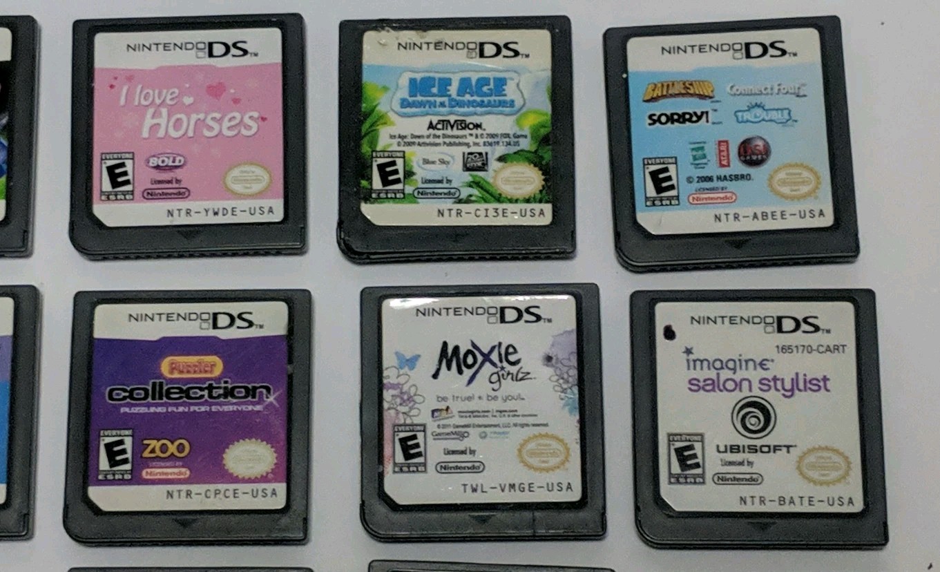 Nintendo DS Lite Console Metallic Rose Pink w/ Games SUPER CLEAN LIGHTLY USED