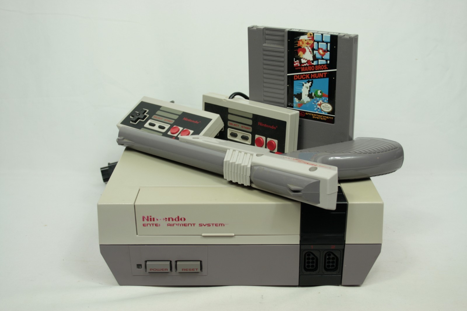 Nintendo NES Console Original Bundle Super Mario Bros Duck Hunt Bundle Zapper 2