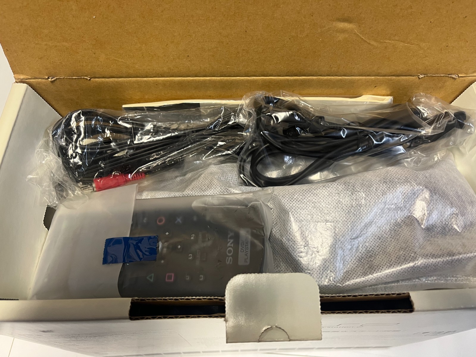 PLAYSTATION 2 LIMITED EDITION OCEAN BLUE SCPH 37000 L JAPAN 2002 CONSOLE