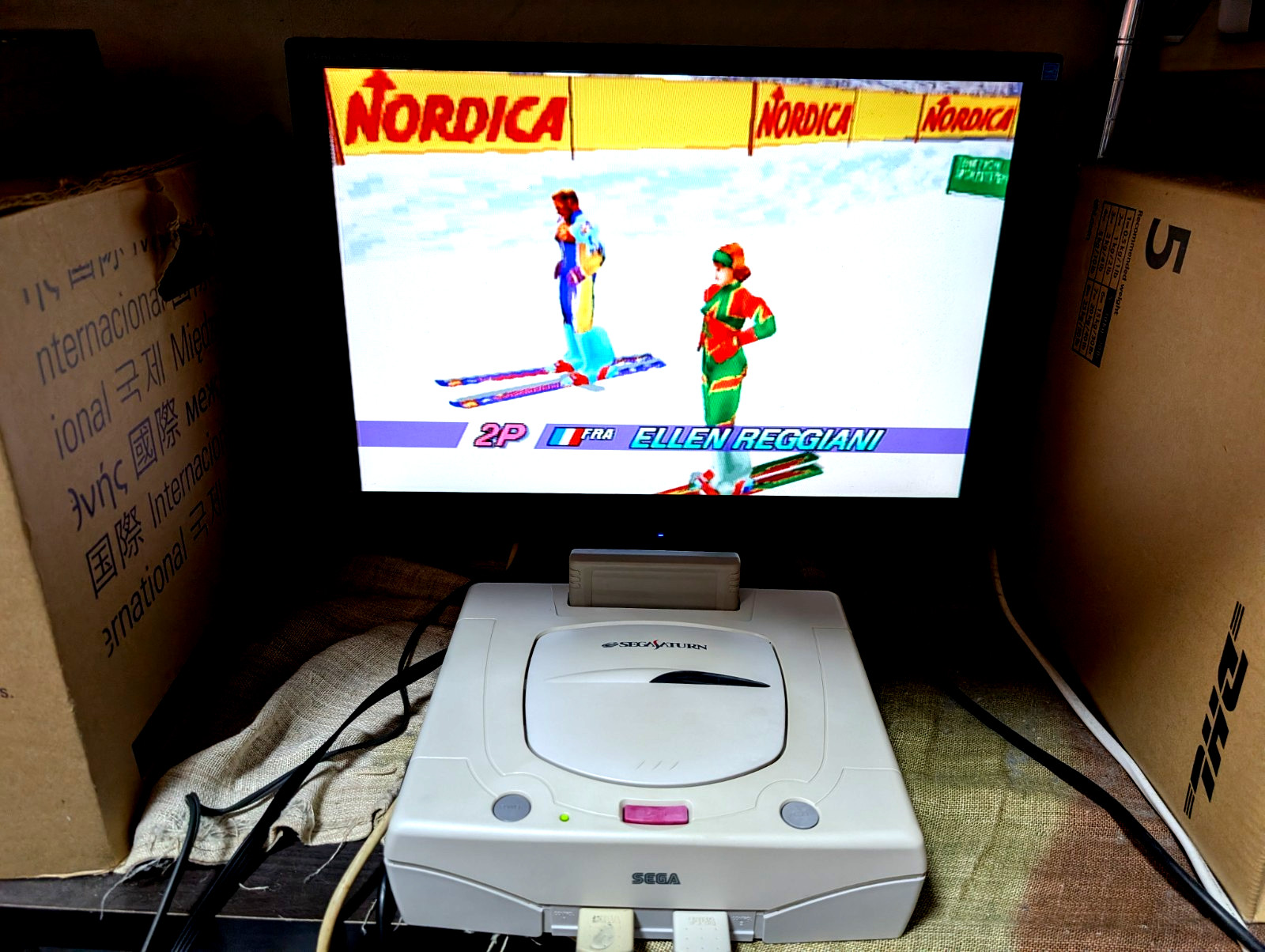Sega Saturn White Console 3D Multi controller Game soft case Nights Japan