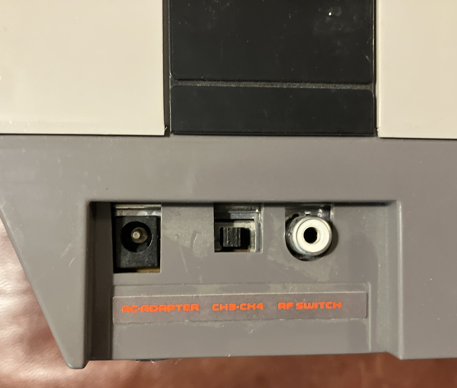 NES Nintendo Entertainment System Console New 72 Pin Tested Working Controller