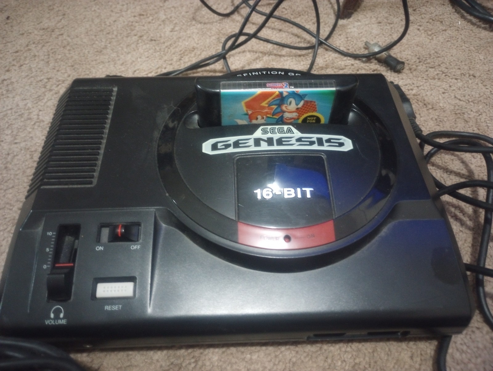 2-CONTROLLERS Original SEGA GENESIS Console MK-1601 Video Game System 1st Model
