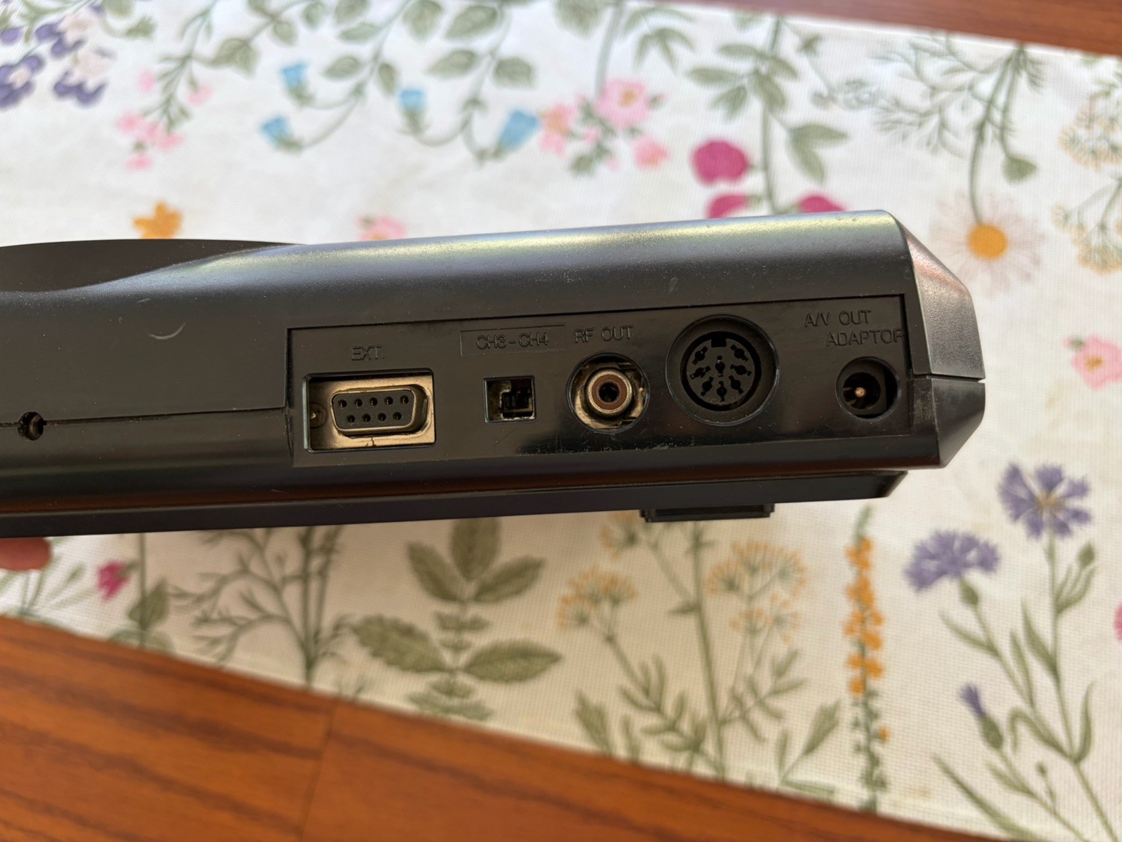 1989 Sega Genesis Model 1601 Video Game Console System Complete w/ Power Plug