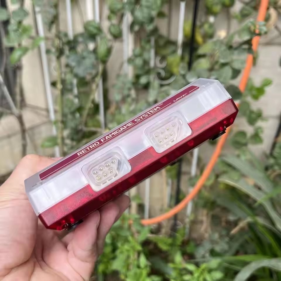 Lava-FC Pro NES Famicom Retro Console 1080p HDMI RGB Output Everdrive Compatible