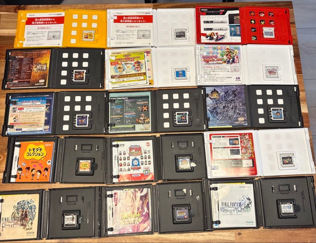 3DS/2DS/DS New Nintendo 3Dsll Main Unit Ds 3Ds Software 52 Pcs Bulk Sal Japan