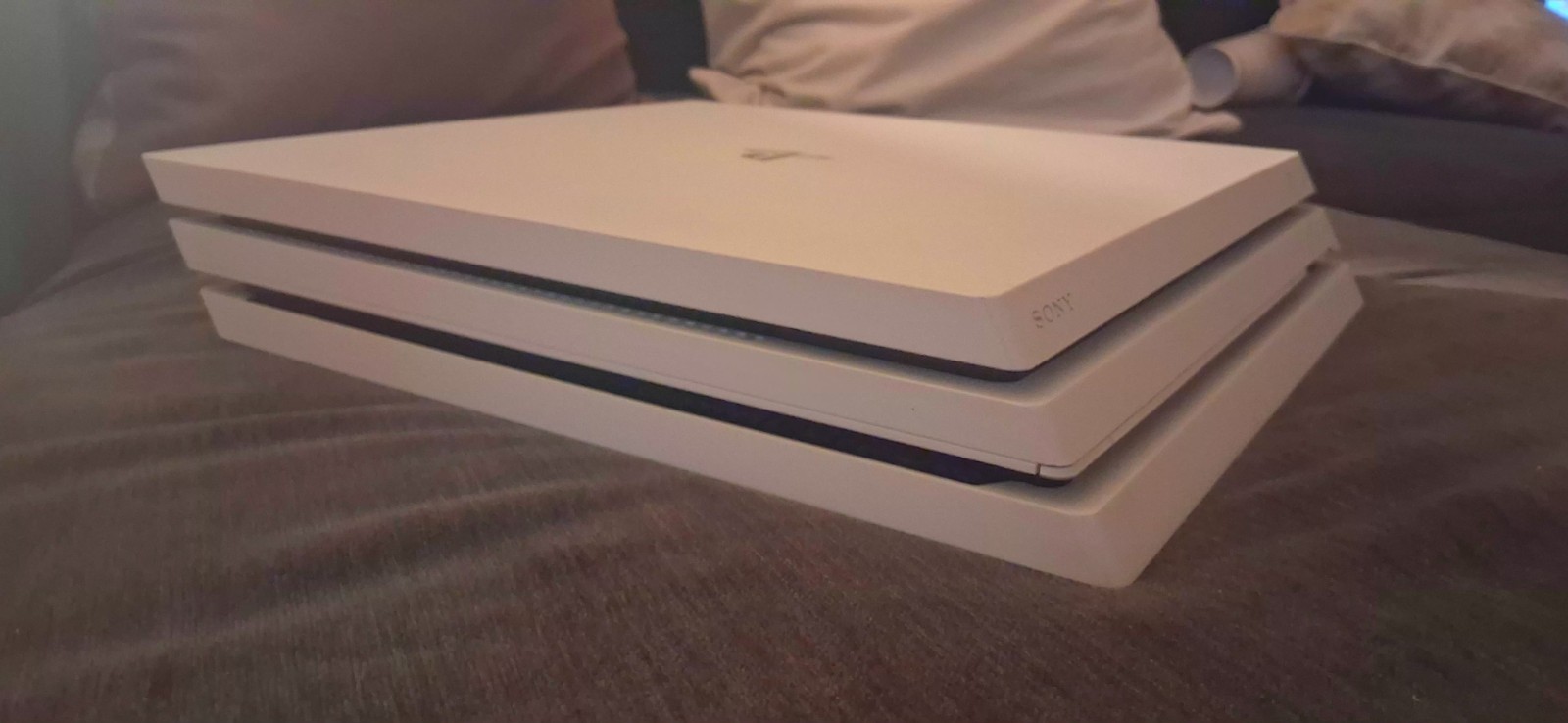 Sony PlayStation 4 Pro White Console with Controller(serious buyers only)