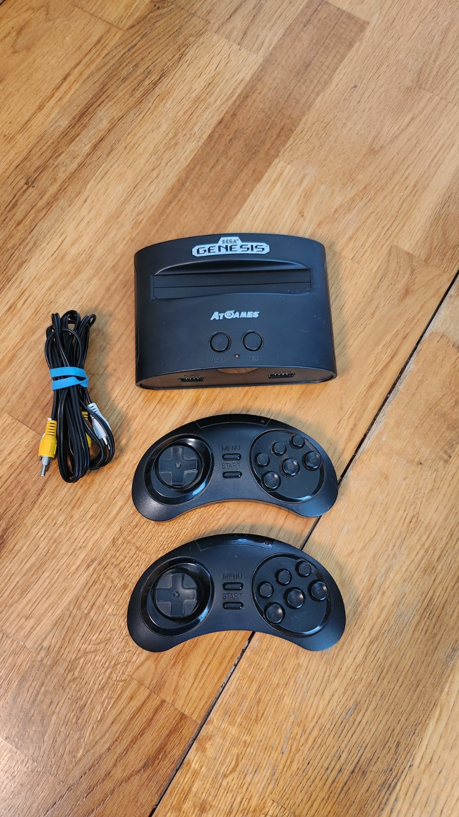 AtGames Sega Genesis Classic Mini Game Console w/Built-In Games 2013 Model READ