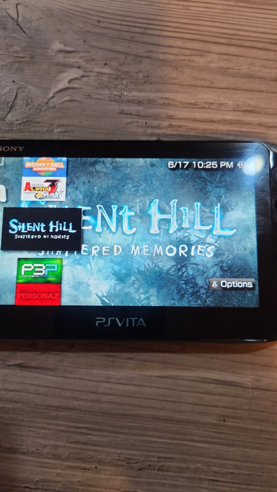 Sony Ps Vita 2001 Model Ready To Play With 256 Memory Card + Plus Charger Black