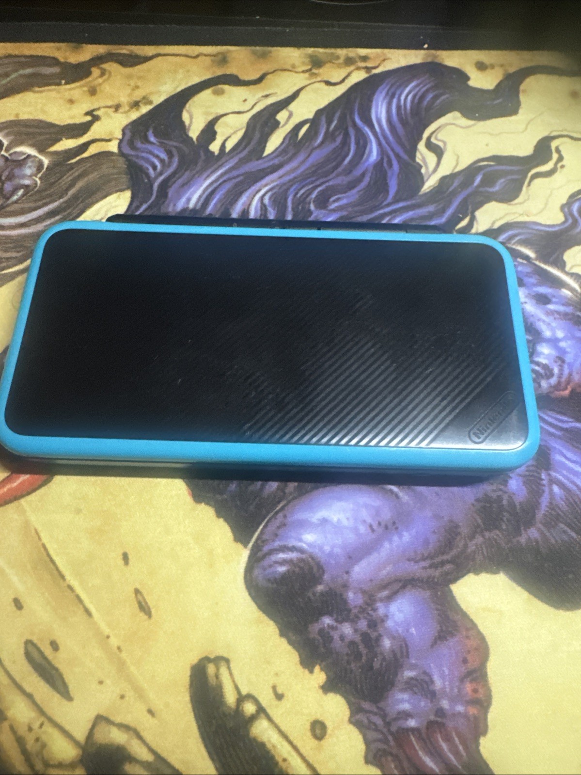 Nintendo 2DS XL blue/black- No Charger. Stylus 32gb SD card