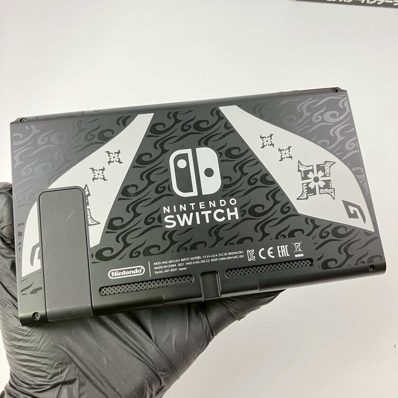 Nintendo Switch Monster Hunter RISE HAC-001(-01) A Rank Console Region Free H8TM
