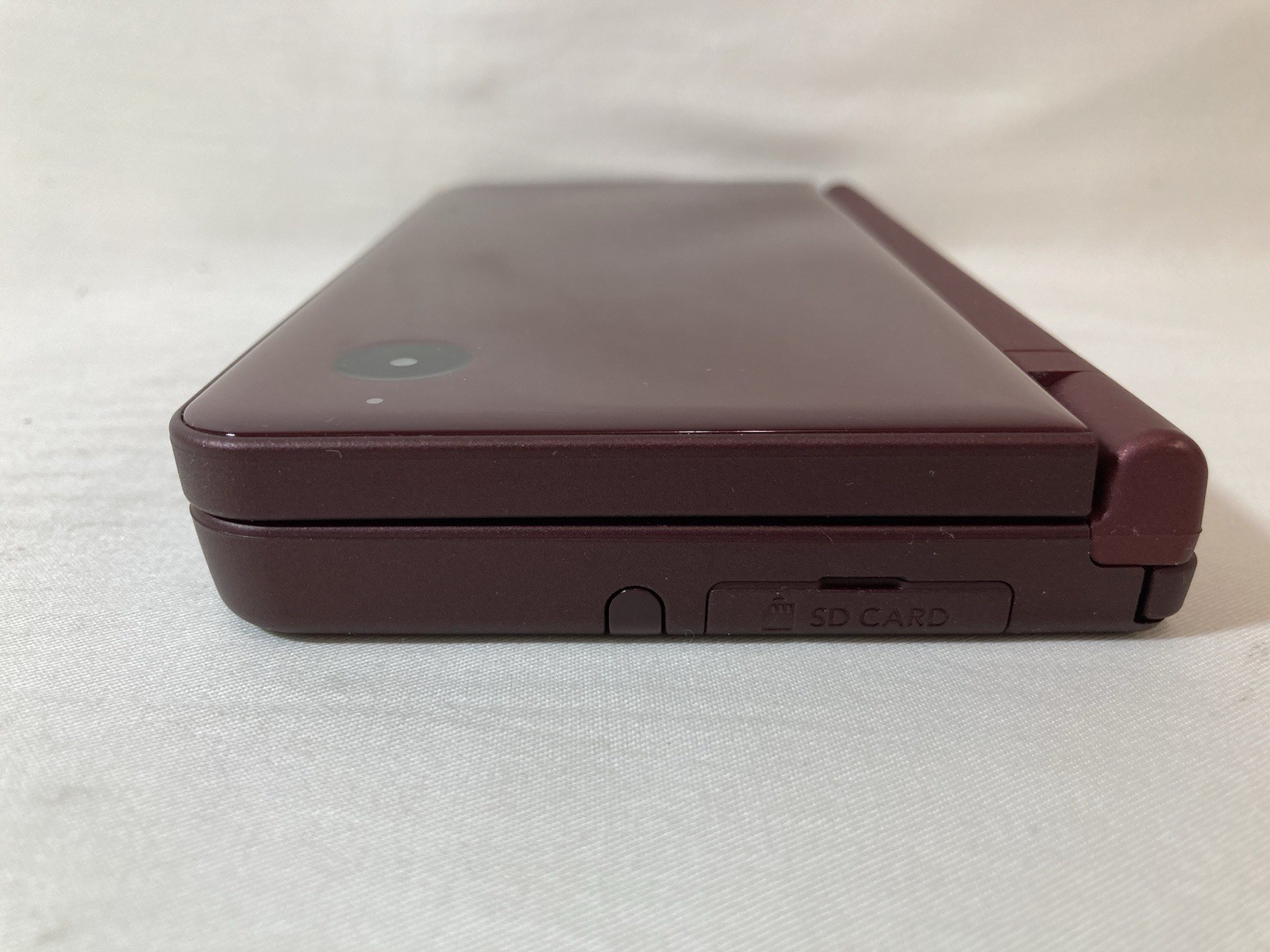 [g1625]Nintendo DSi LL Wine Red Console System from Japan
