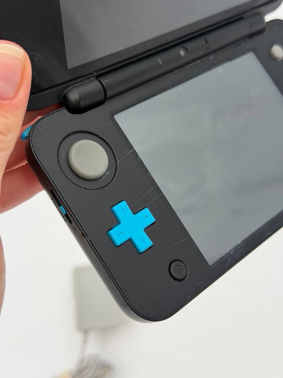 Nintendo New 2DS XL Console Blue Power Light