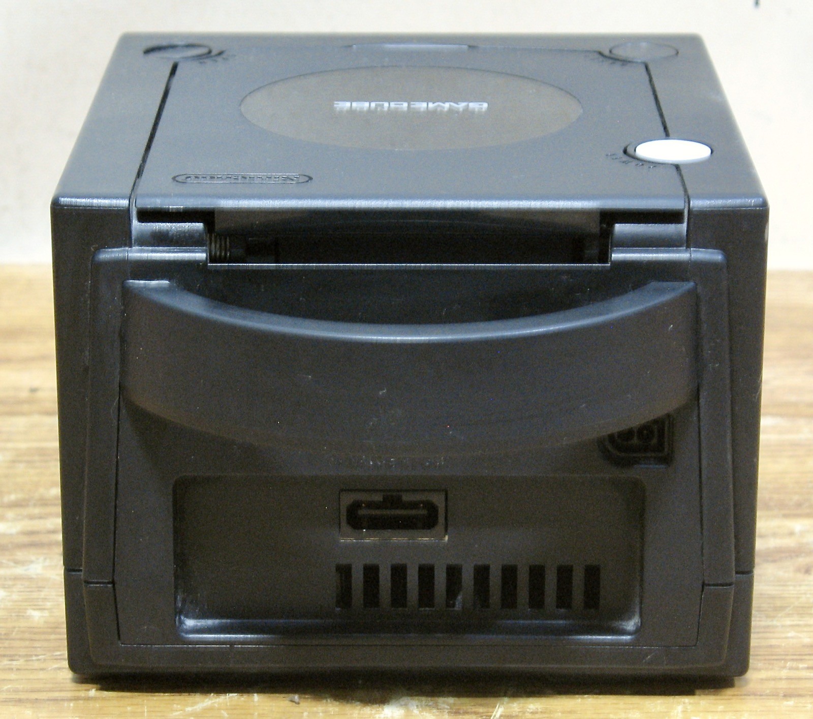 Nintendo GameCube w/Controller – Black – DOL-101 (USA)