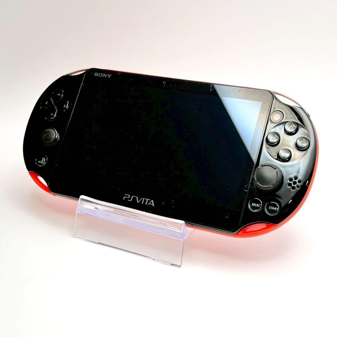 sony PSVITA PCH 2000 Console with 16GB and many accessories
