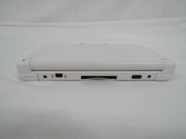 Nintendo 3DS LL White japanese ver Memory Card 4GB touch pen included work well