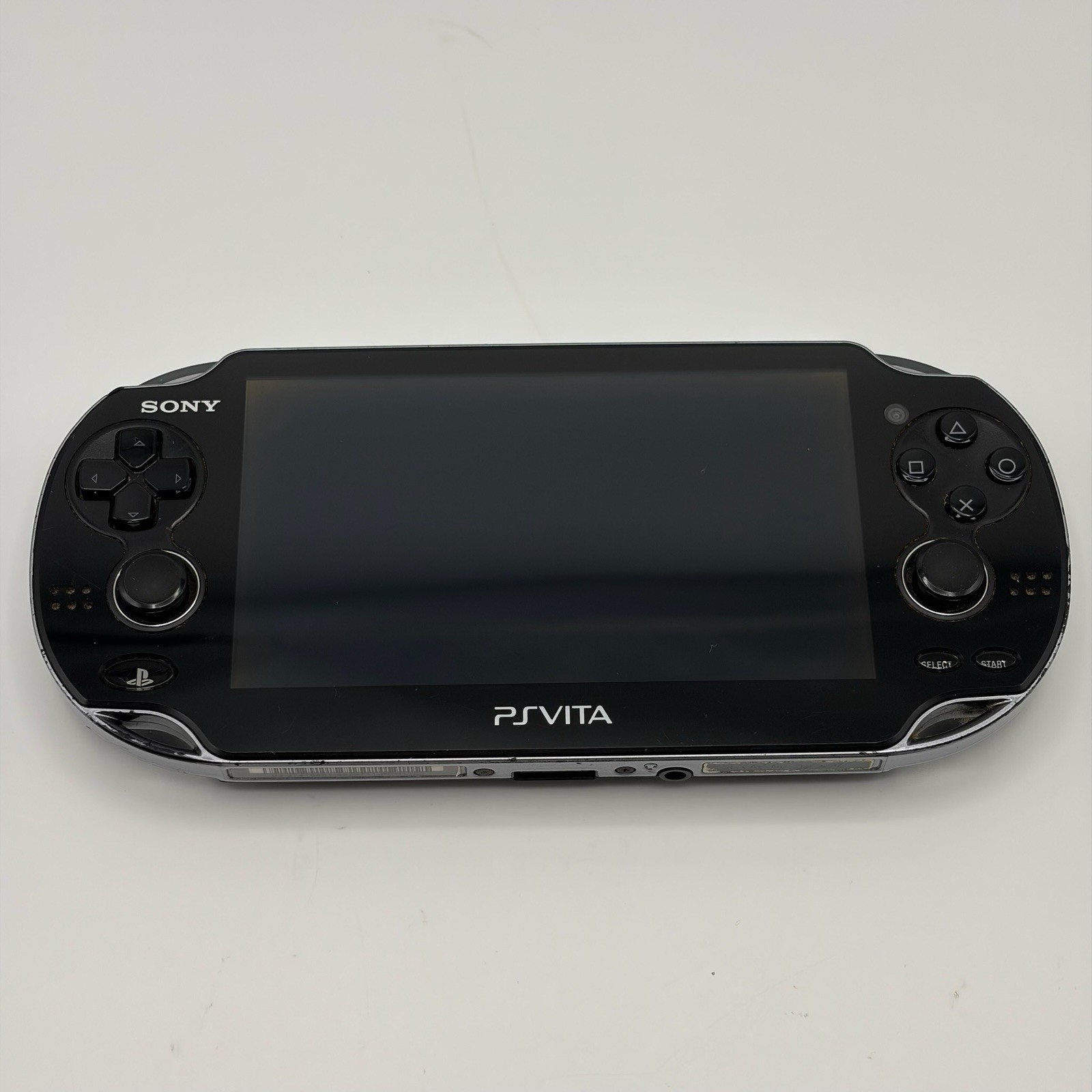 SONY PS Vita PCH-1000/1100 Console Black in Box