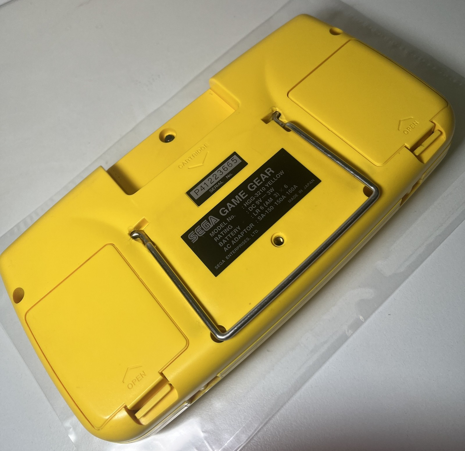 SEGA GAME GEAR HGG-3210 YELLOW EDITION NTSC-J REGION FREE CONSOLE