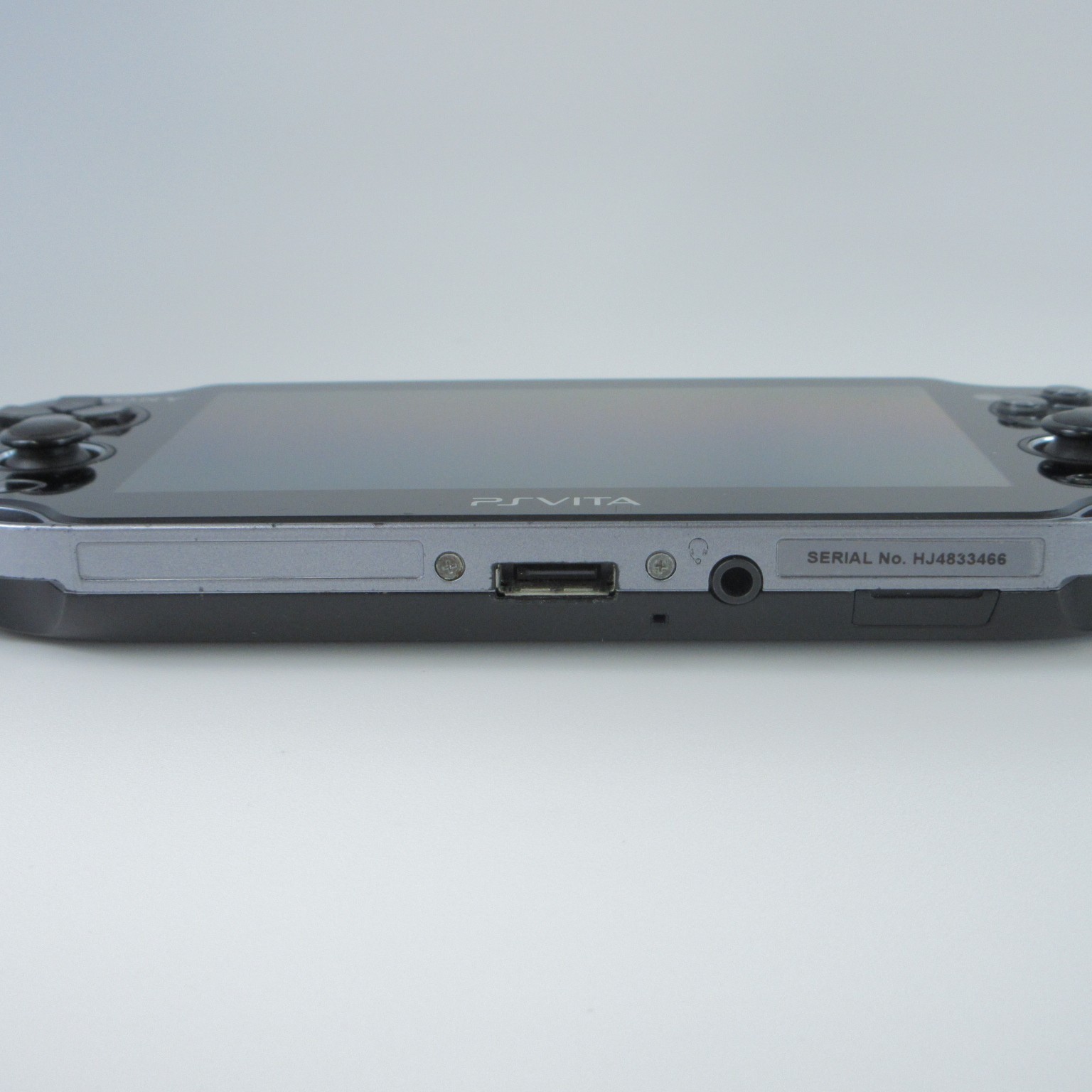 【Good】Sony PS Vita PCH-1100 Crystal Black 3G/Wi-Fi Model Console only #Ret0823/0