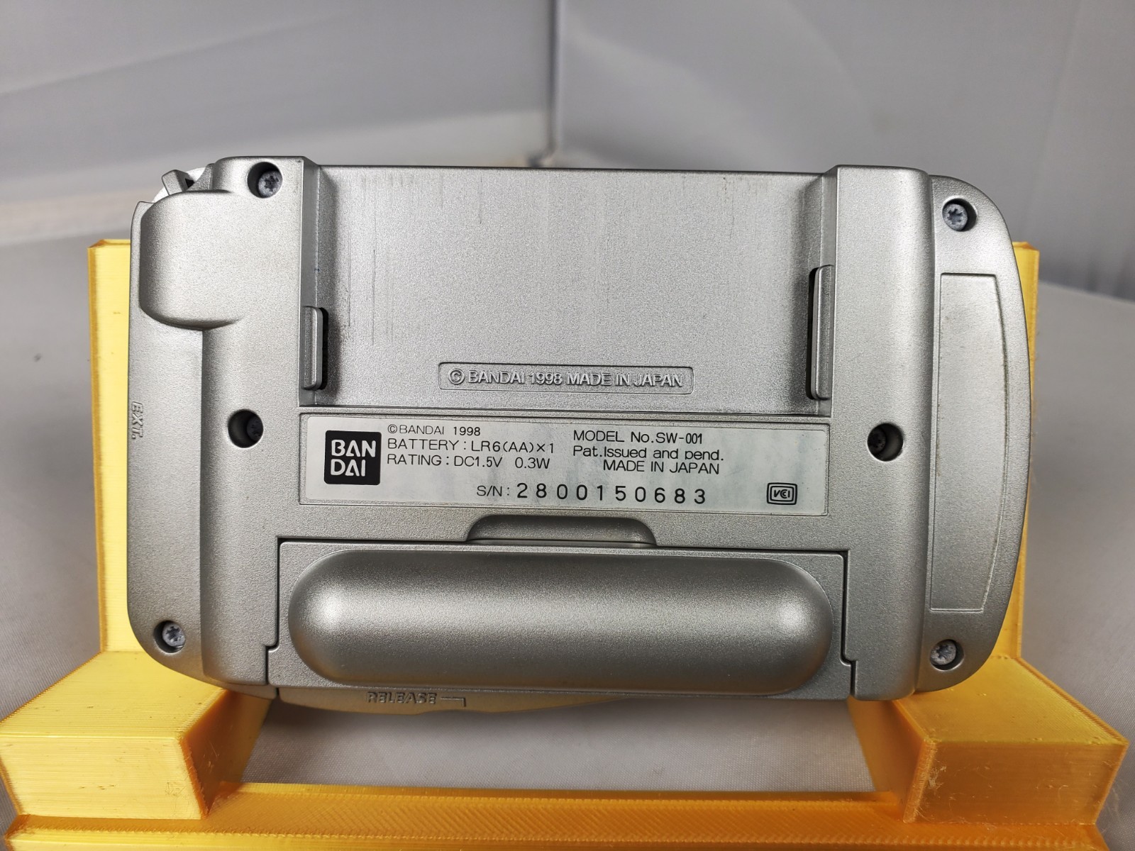 Bandai WonderSwan Silver Metallic SW-001 Handheld Console LCD Burn Used