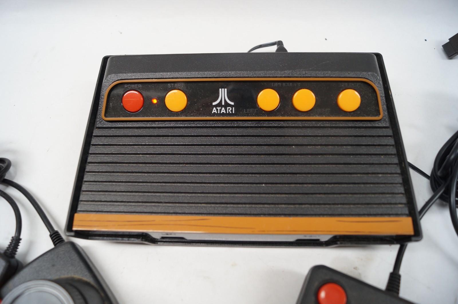 ATARI AR3050S FlashBack 9 Classic Game Console with Controllers WORKING E343