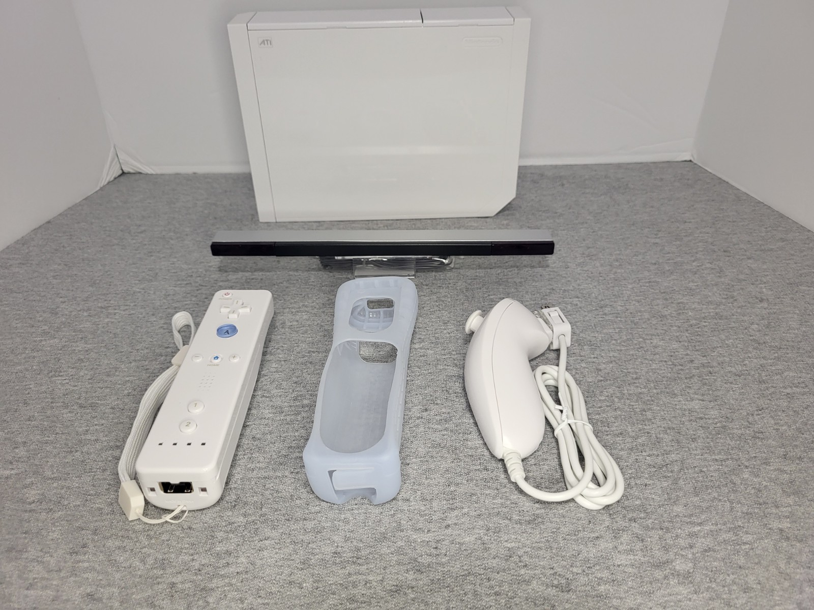 Custom Wii Ultimate Gamer Bundle.Programmed 256GB SD.Cleaned/Serviced.Plug&Play!