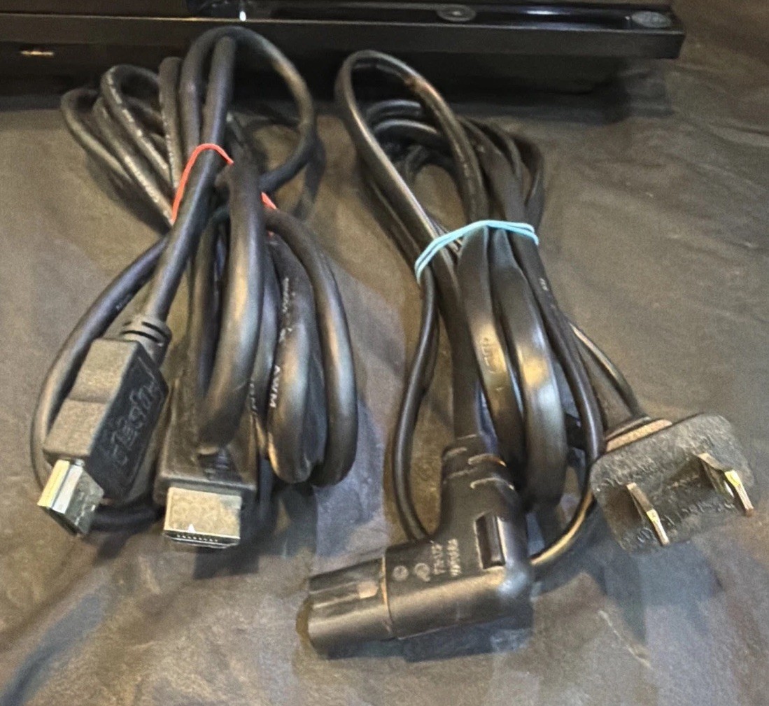 Sony PlayStation 3 PS3 – 320GB Console – Black W/ Cables-Tested Working!