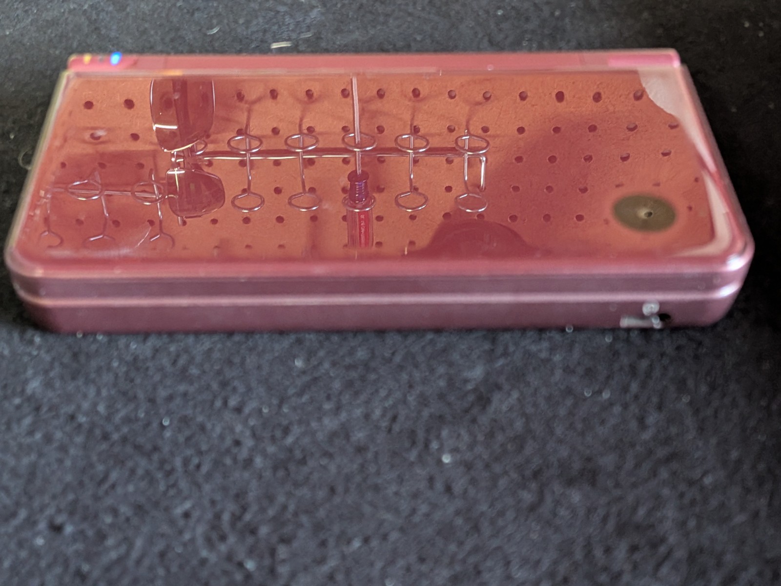 Nintendo DSi XL – Burgundy