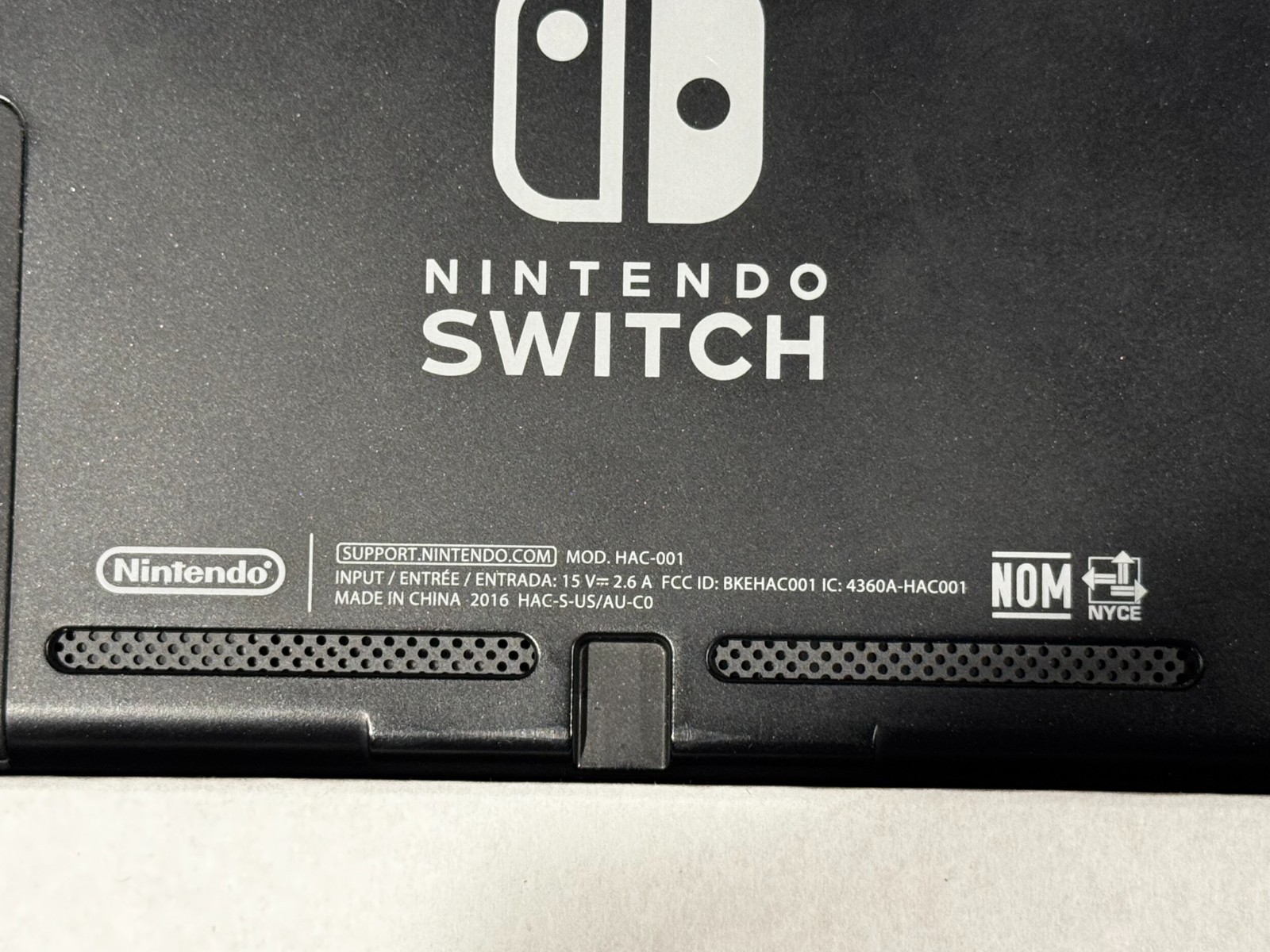 Nintendo Switch – CIB – Launch Model HAC-001 + EXTRAS! FULL PACKAGE! !!READ!!
