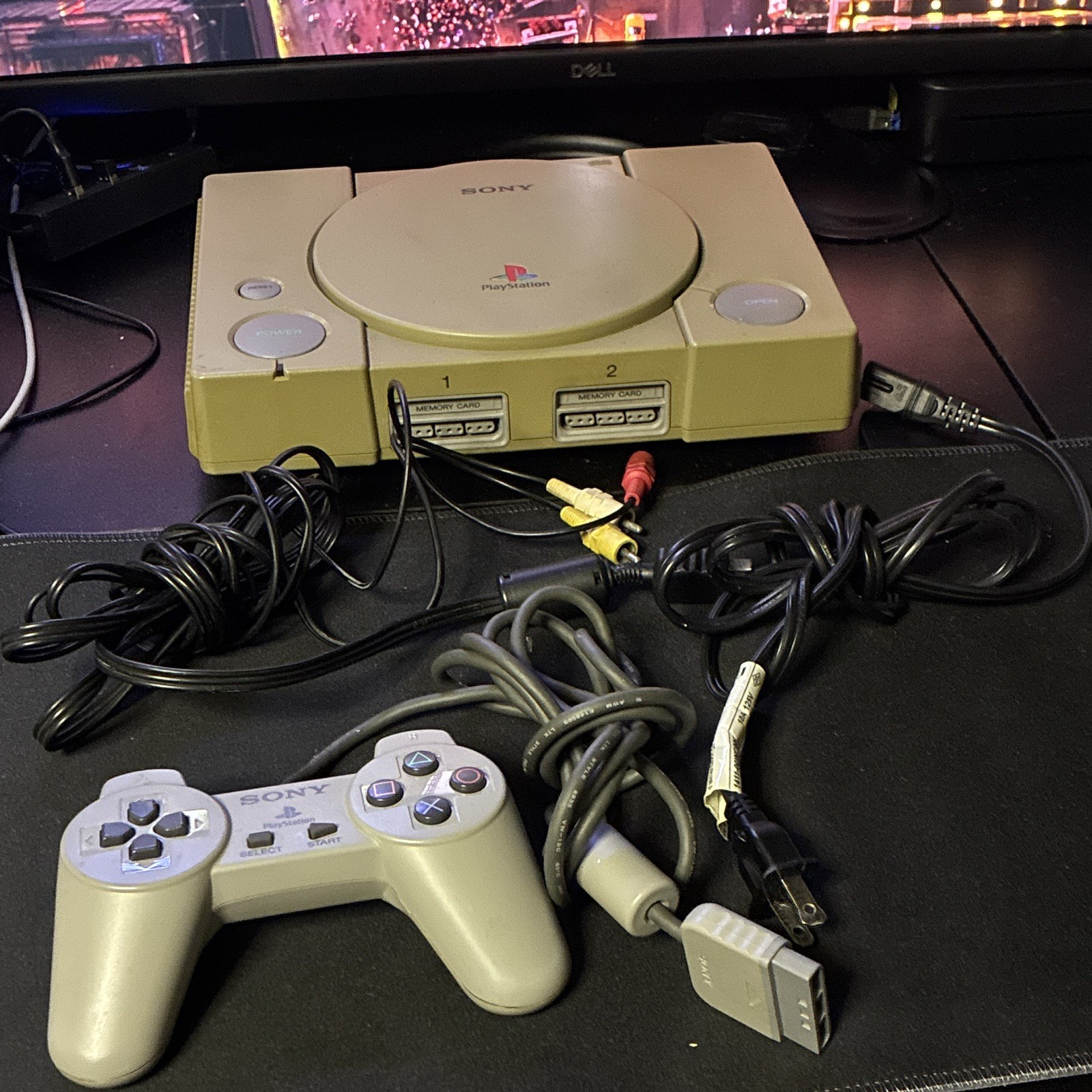 Sony PlayStation 1 Console SCPH-7501 NTSC-U/C Gray w/Controller AV/Power