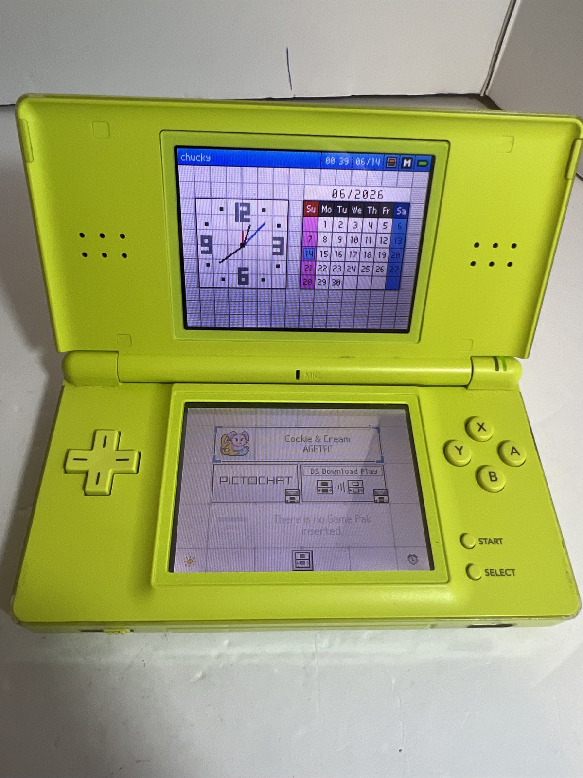 Nintendo DS Lite Console USG-001 Lime Green w/Charger and Stylus Tested And Work