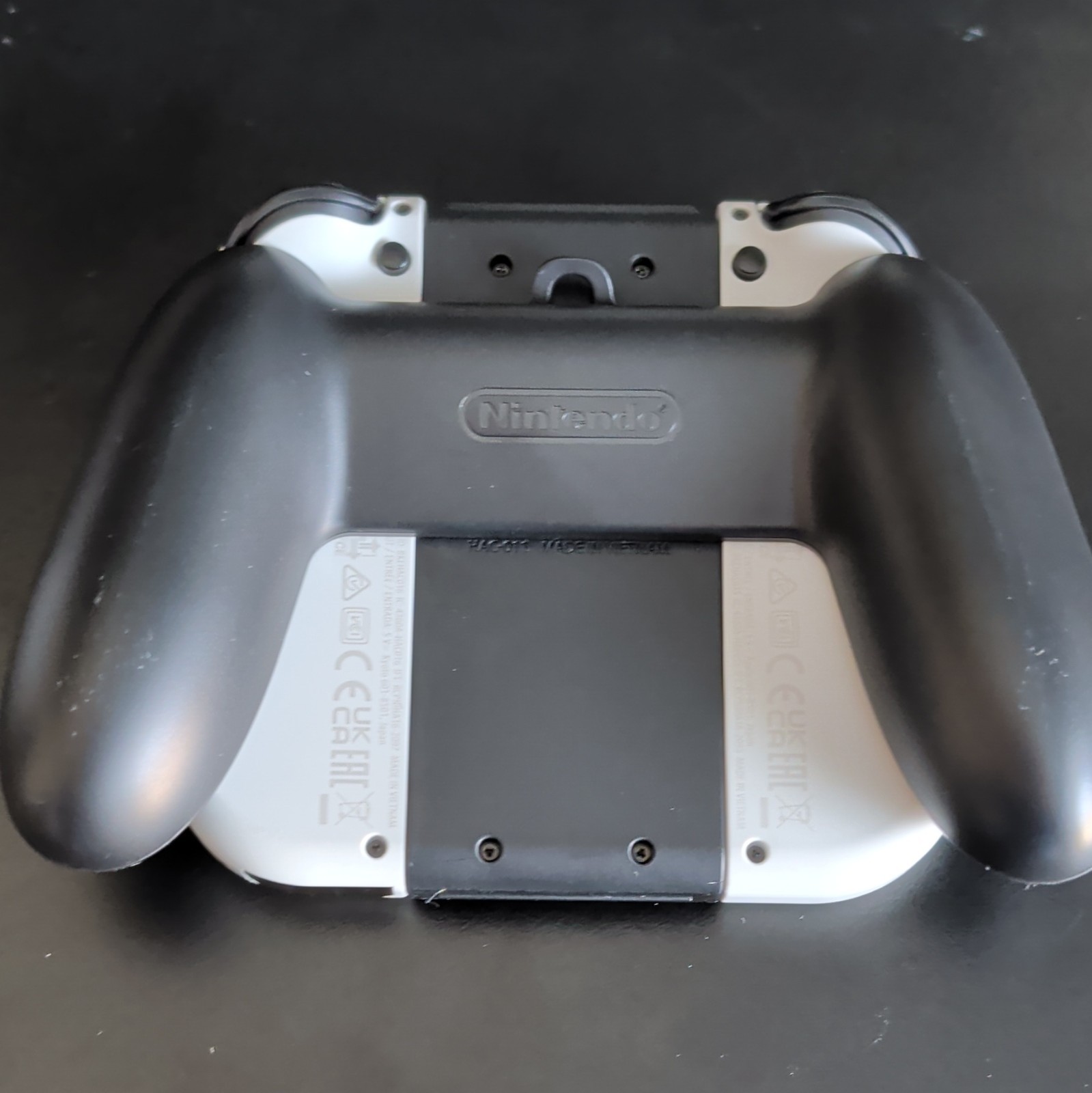 Nintendo Switch OLED Model HEG-001 Handheld Console – 64GB – White