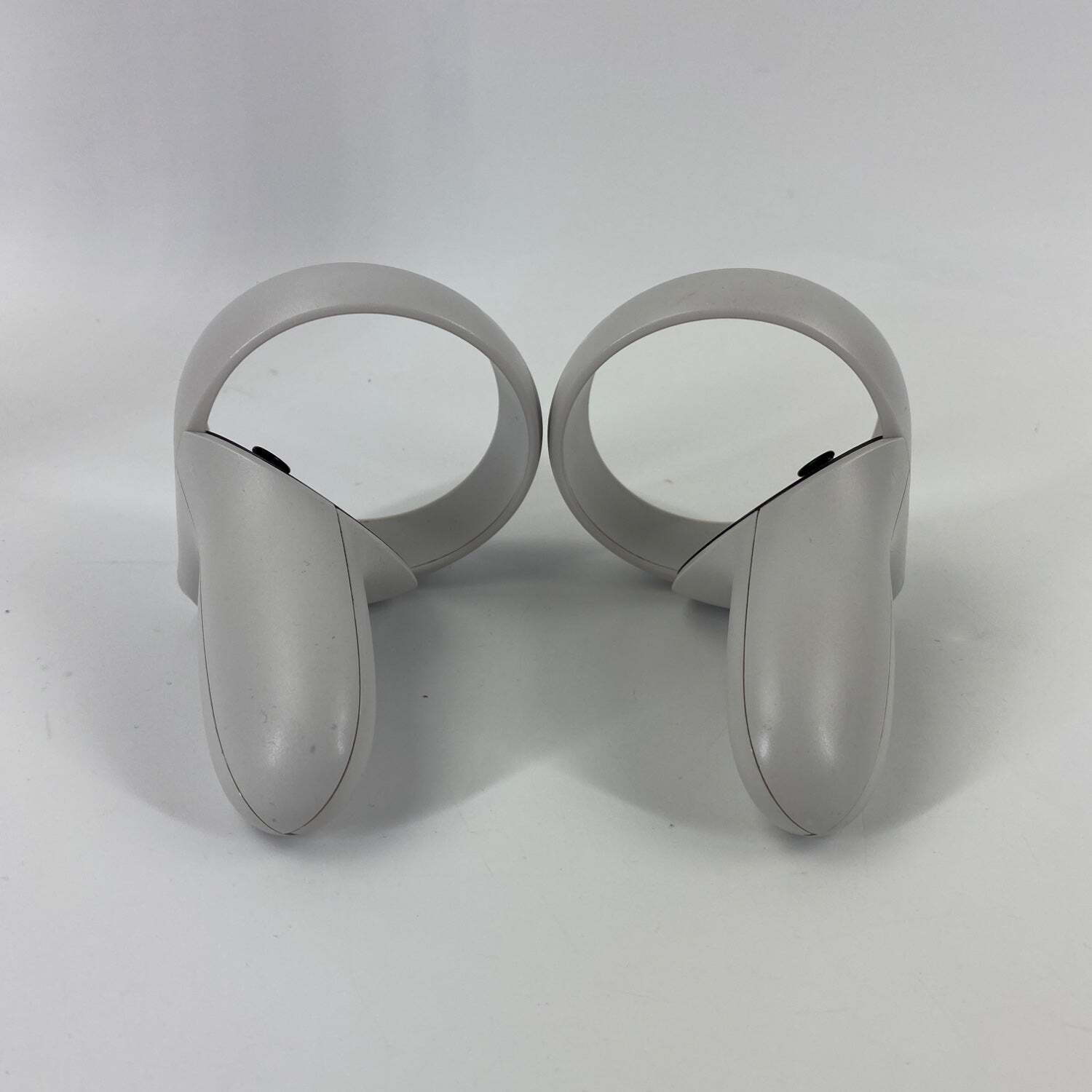 Broken Meta Quest 2 128GB Standalone All-in-One VR Headset KW49CM Broken Strap