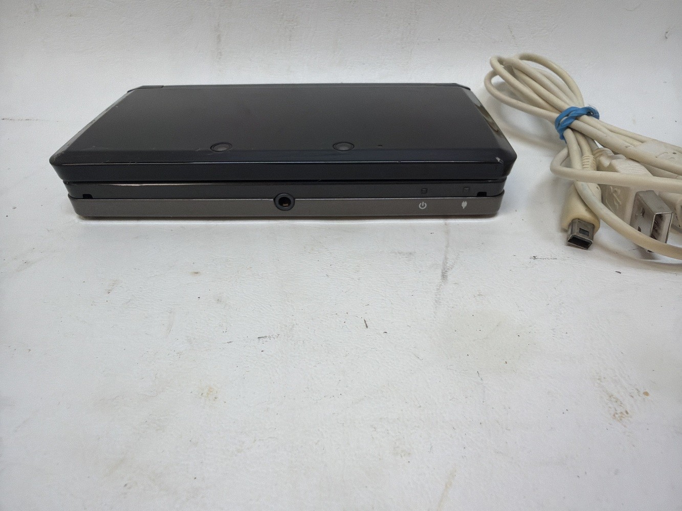 Nintendo 3DS CTR-001 Black Handheld System