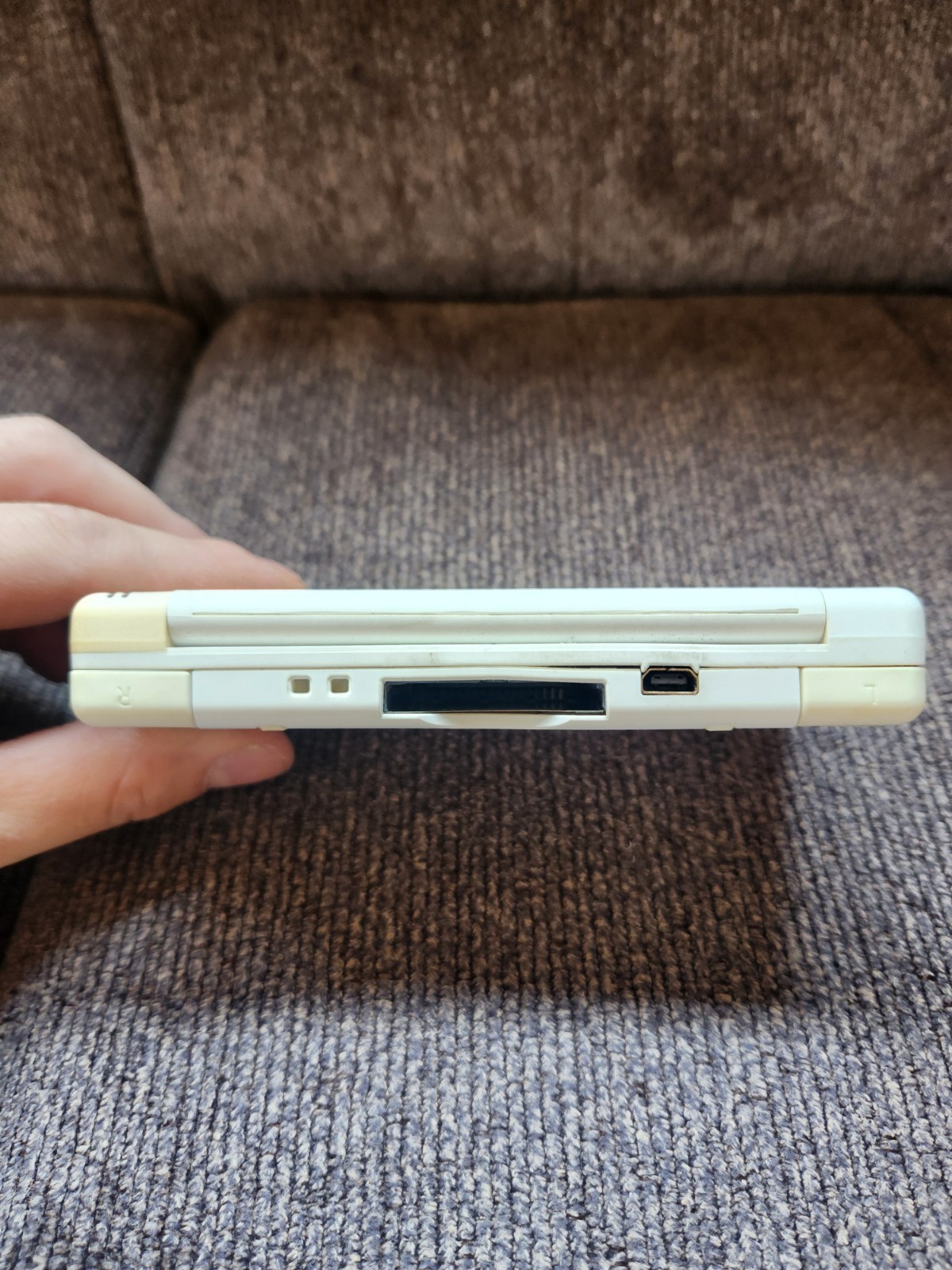White Nintendo Ds Lite Read description