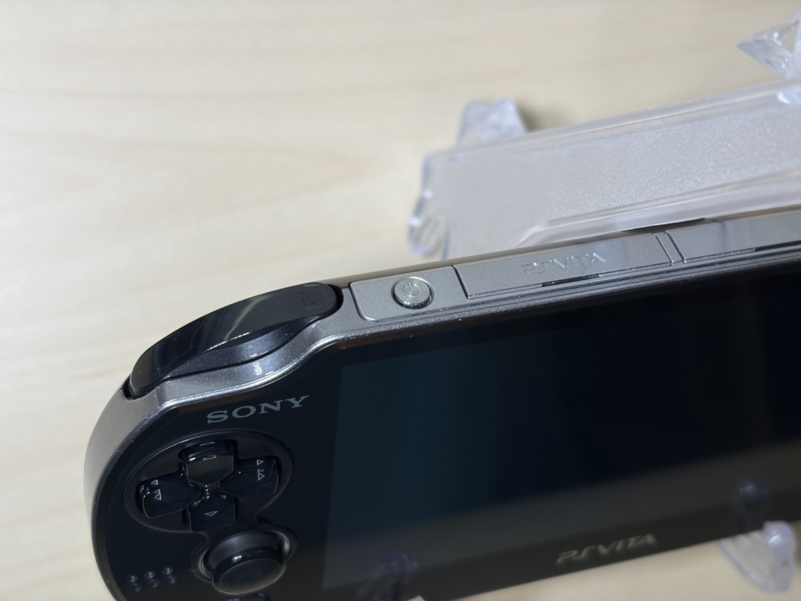 Sony PS Vita Black Handheld Console PCH-1101 Complete Near Mint