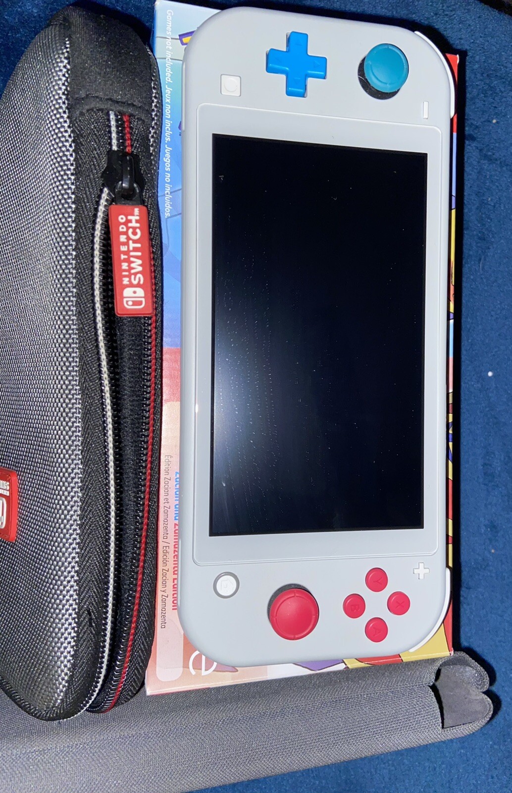 Nintendo Switch Lite Pokemon Zacaian and Zamazenta Edition 32 GB – Gray