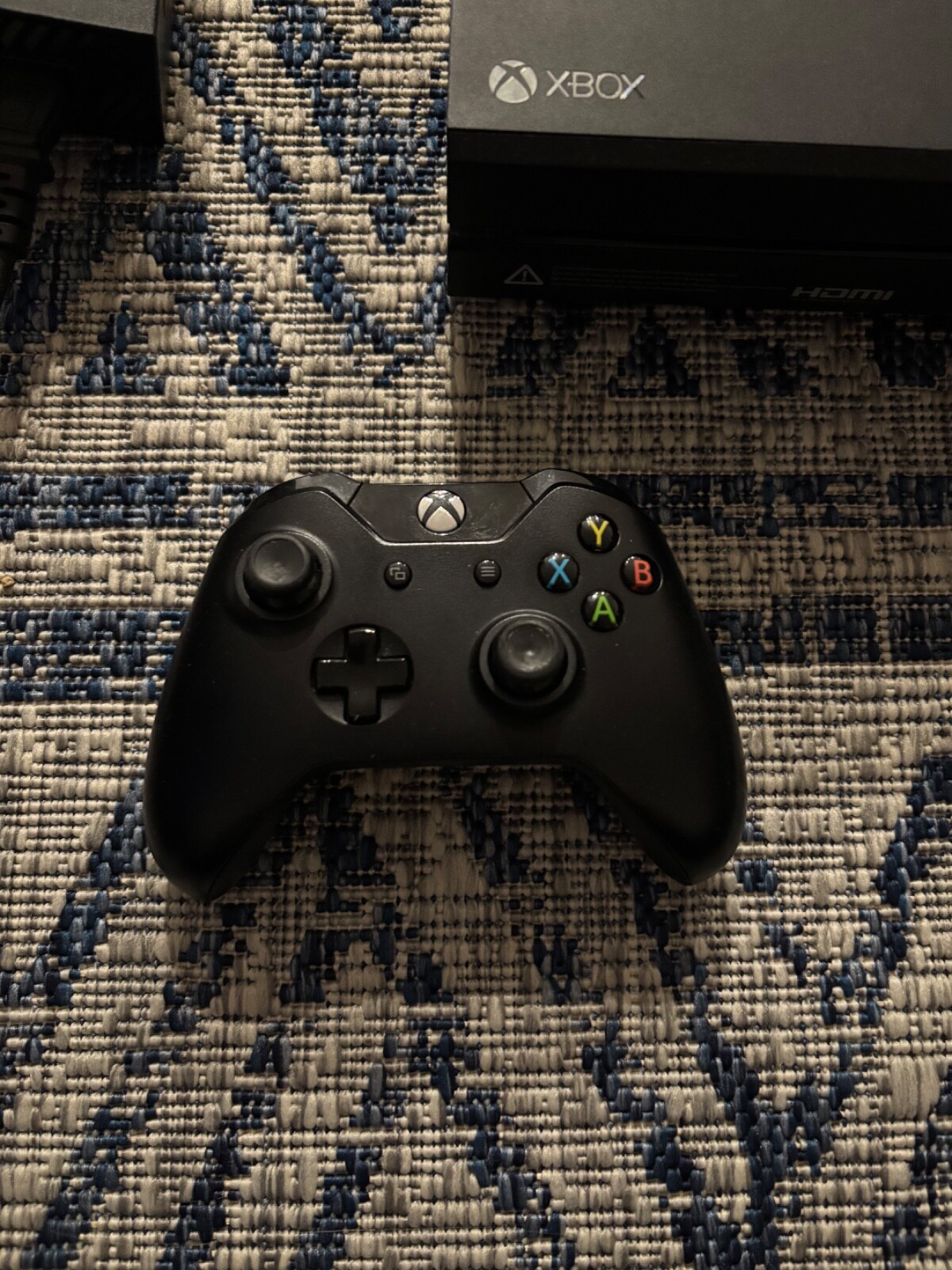 Microsoft Xbox One 1TB Console Gaming System W/ 4 games Black 1540