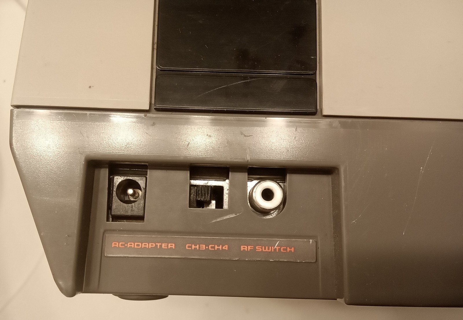 Nintendo NES Console w/ Controller, Zapper, Game, AV Cable, & AC Adapter
