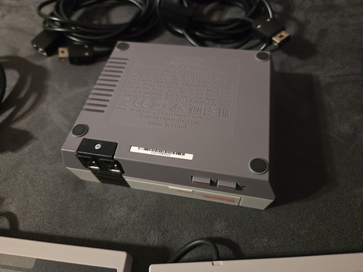 Authentic Nintendo Classic Edition NES Mini Game Console W/ Extras